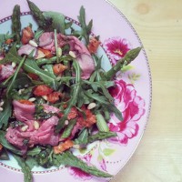 Groene salade met asperges